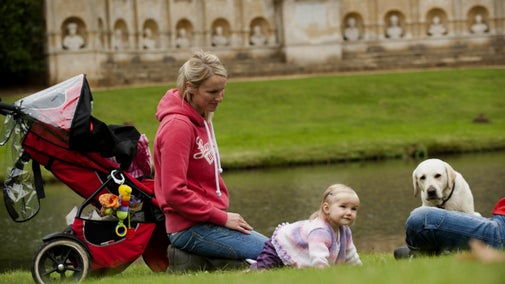 A lady with her child at the Temple of British Worthies at Stowe Landscape Gardens